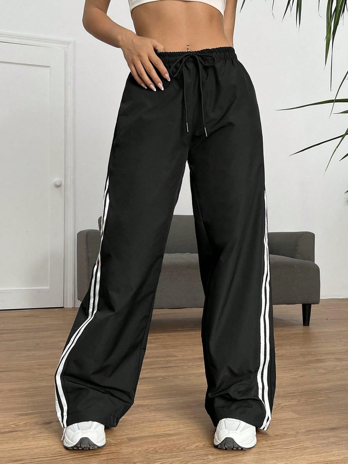 Women's Y2K Waist Drawstring Cargo Pants Wide Leg - Black