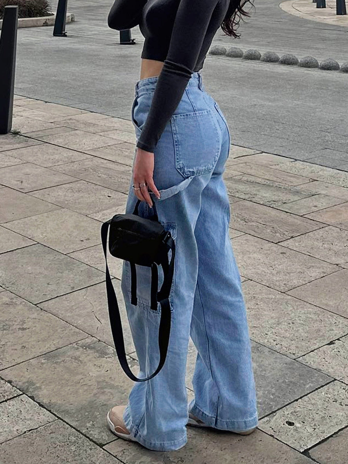 Women's Loose Straight Leg Jeans – Multi Pocket Washed - Blue