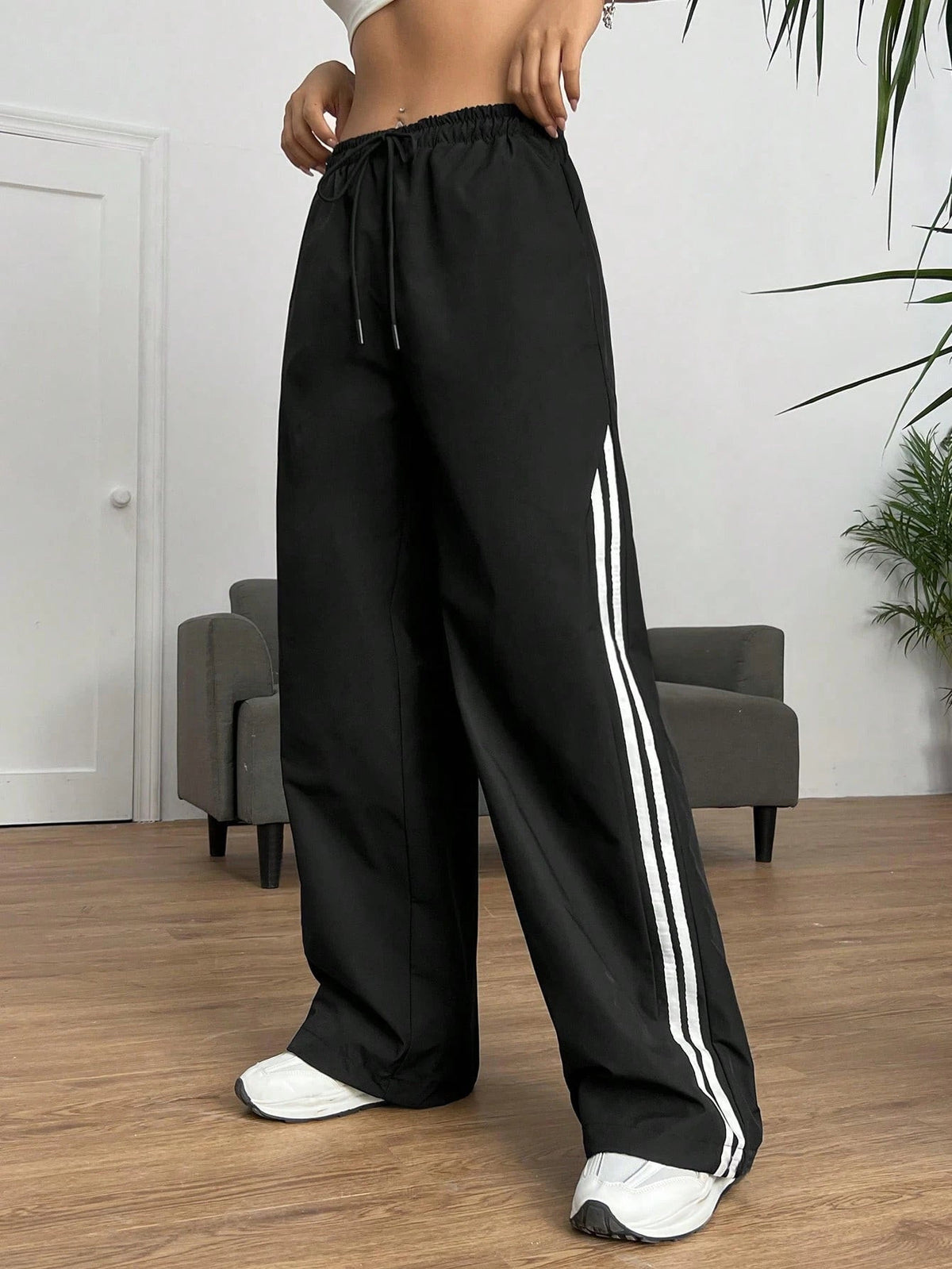 Women's Y2K Waist Drawstring Cargo Pants Wide Leg - Black