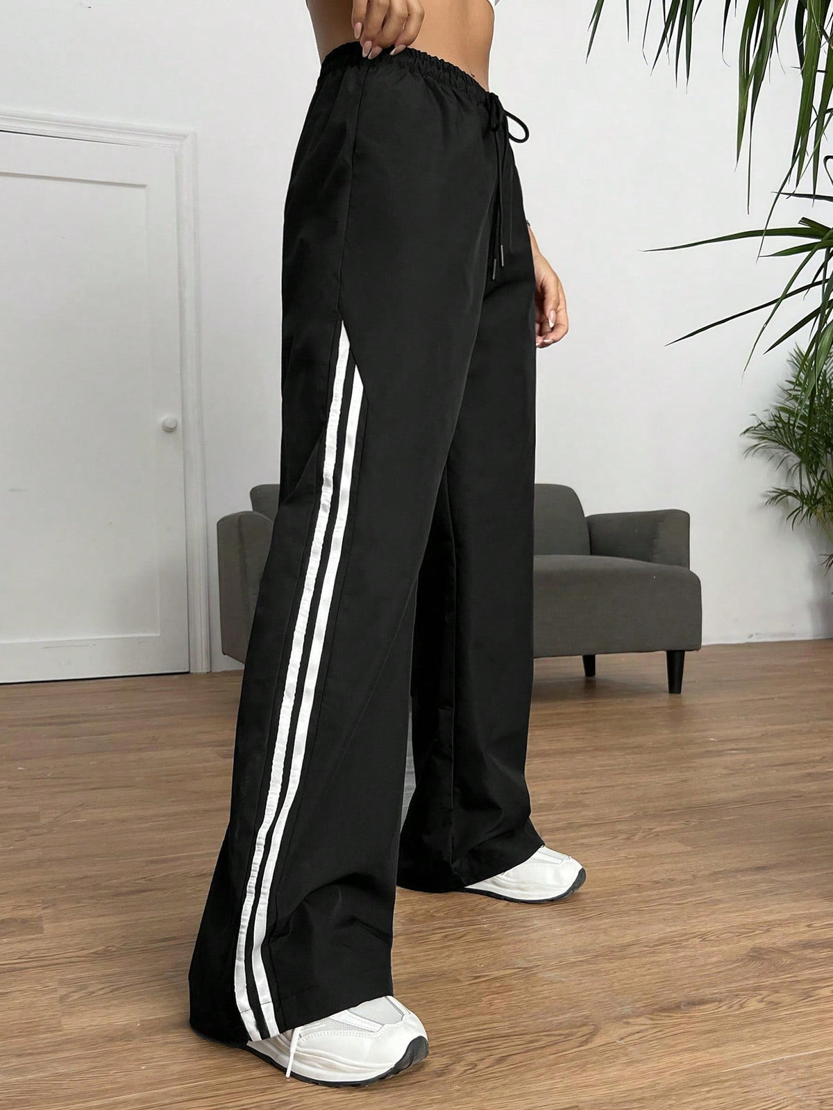 Women's Y2K Waist Drawstring Cargo Pants Wide Leg - Black